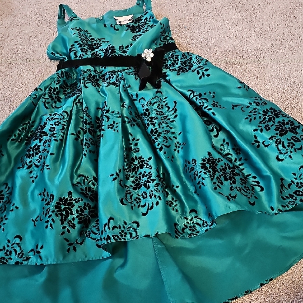 E6🔹️Basic Editions Teal and Black Floral Kids Dress